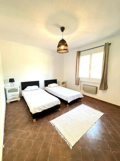 Appartement Proche Aeroport Marseille Marignane - Studio Confortable - Logement Ideal - Hebergement Tout Equipe Rognac Zewnętrze zdjęcie