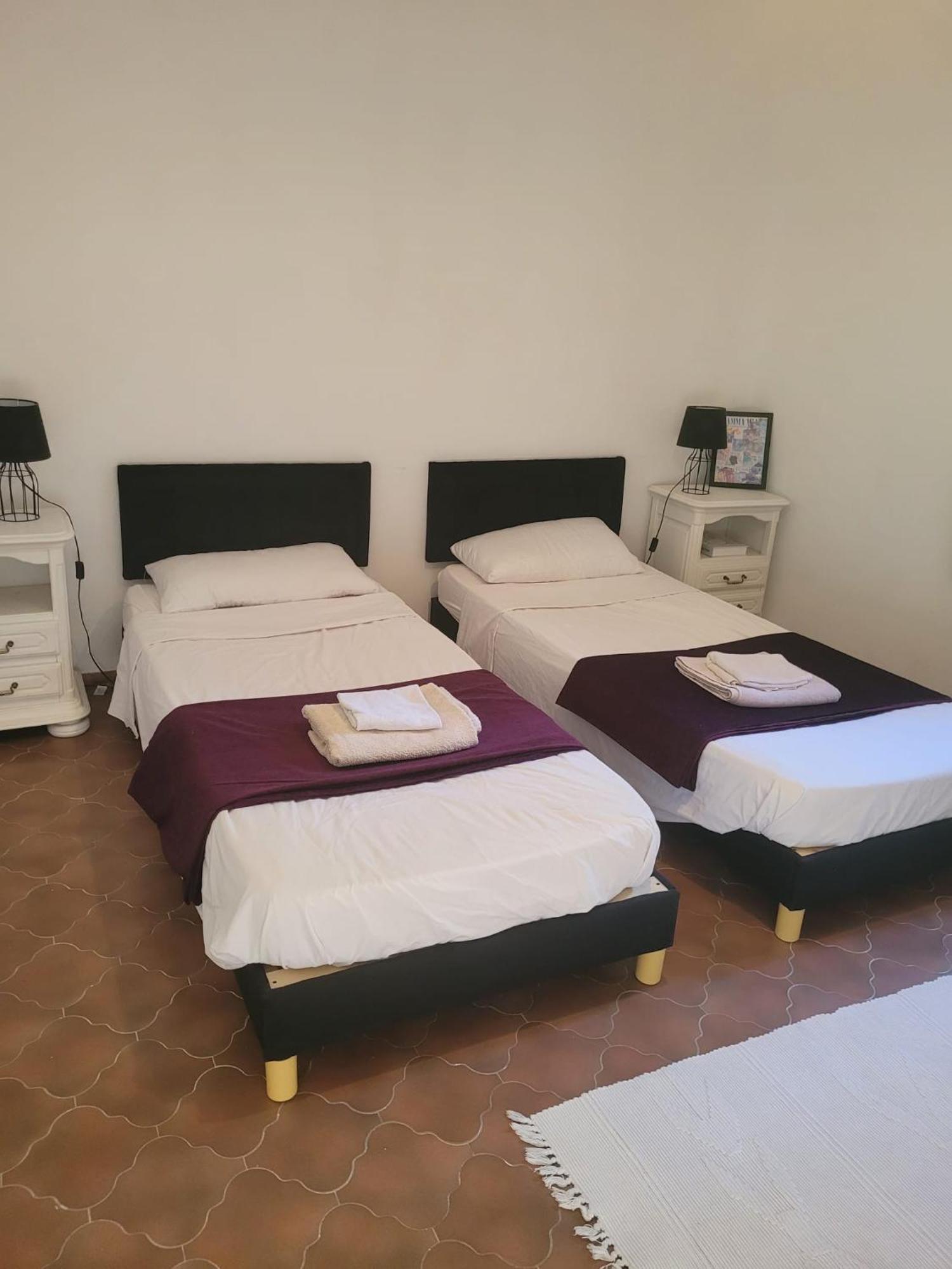 Appartement Proche Aeroport Marseille Marignane - Studio Confortable - Logement Ideal - Hebergement Tout Equipe Rognac Zewnętrze zdjęcie