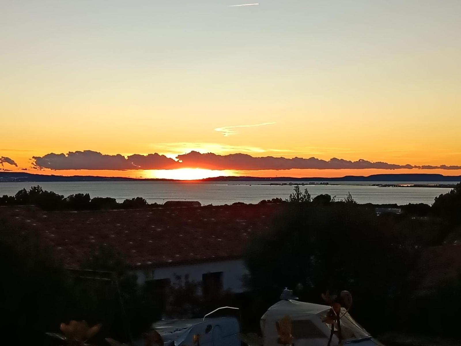 Appartement Proche Aeroport Marseille Marignane - Studio Confortable - Logement Ideal - Hebergement Tout Equipe Rognac Zewnętrze zdjęcie